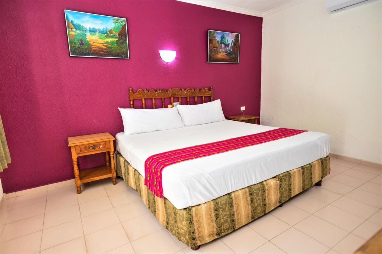 Hotel San Juan เมริดา ภายนอก รูปภาพ